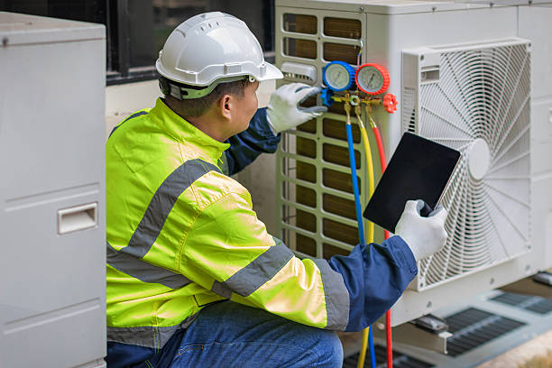 Professional Hvac technician working in Kingston, OK